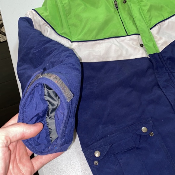 NFL Seattle Seahawks Winter Coat | Size Youth Large - Picture 4 of 13